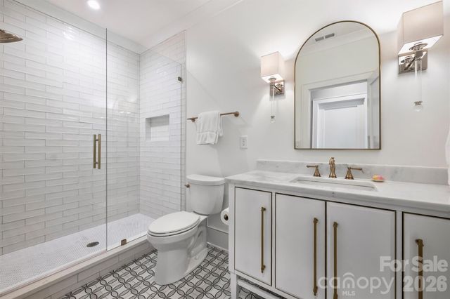 1931 Shoreham Drive, Charlotte, NC 28211