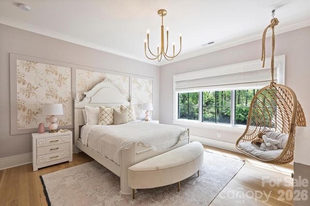 1931 Shoreham Drive, Charlotte, NC 28211