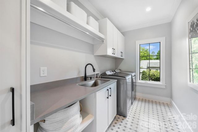 1931 Shoreham Drive, Charlotte, NC 28211