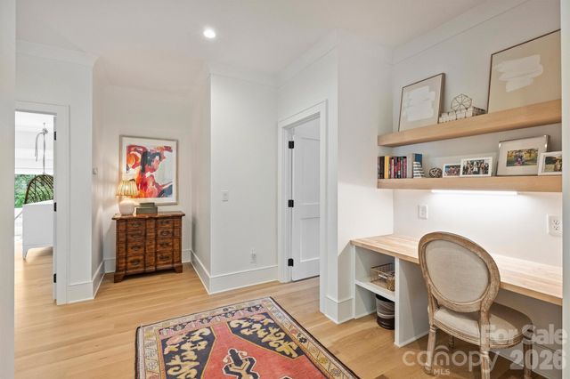 1931 Shoreham Drive, Charlotte, NC 28211