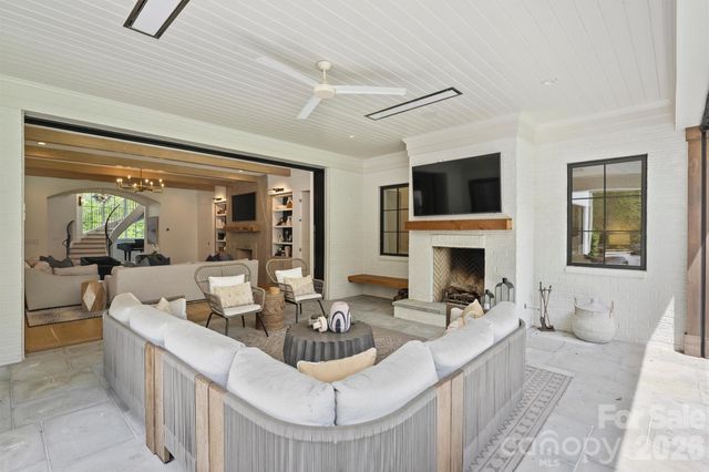 1931 Shoreham Drive, Charlotte, NC 28211