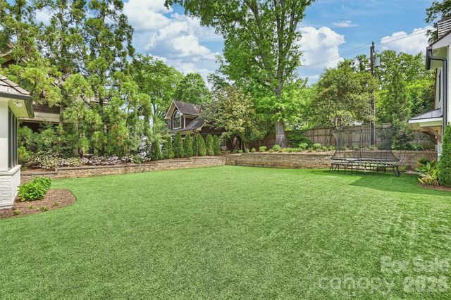 1931 Shoreham Drive, Charlotte, NC 28211