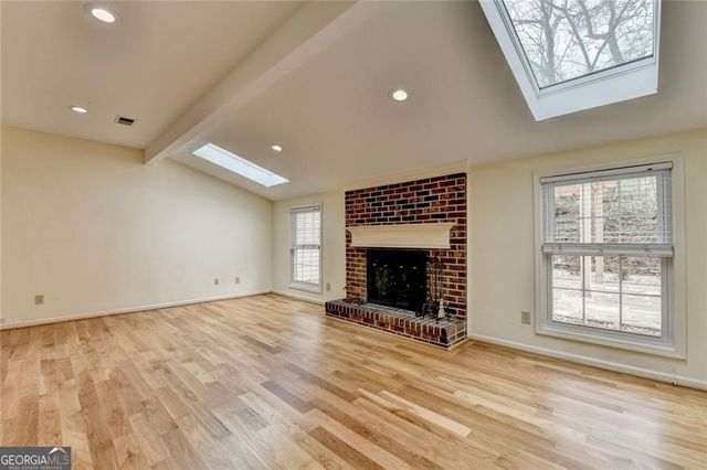 5000 Redcliff Court, Atlanta, GA 30338