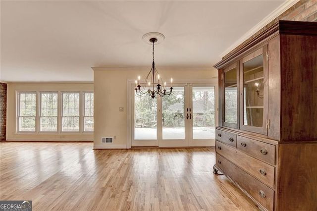 5000 Redcliff Court, Atlanta, GA 30338