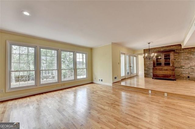 5000 Redcliff Court, Atlanta, GA 30338