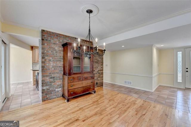 5000 Redcliff Court, Atlanta, GA 30338