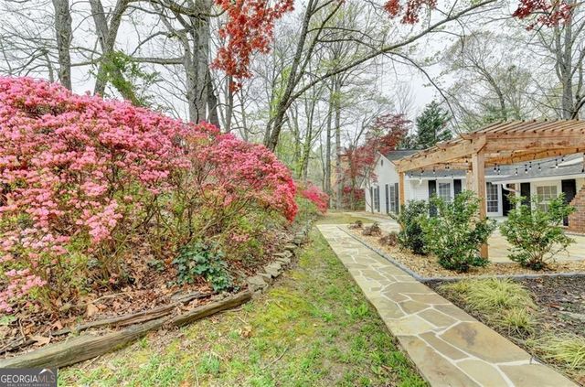 5000 Redcliff Court, Atlanta, GA 30338