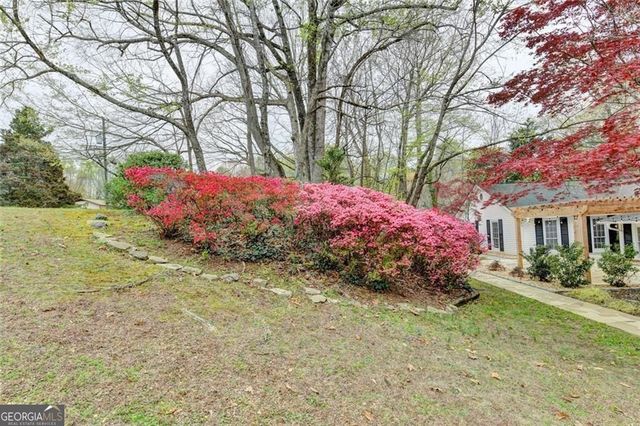 5000 Redcliff Court, Atlanta, GA 30338