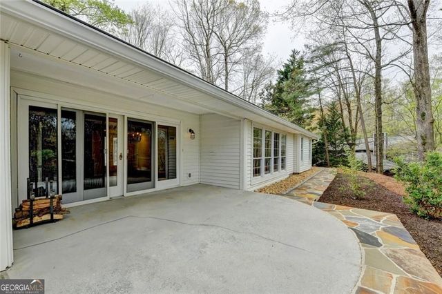 5000 Redcliff Court, Atlanta, GA 30338