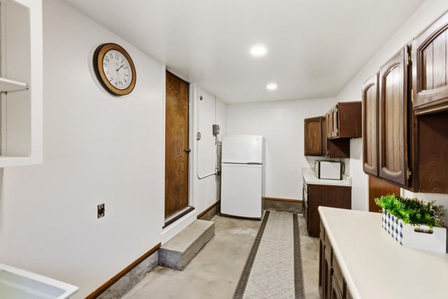 1155 Janey Way, Sacramento, CA 95819