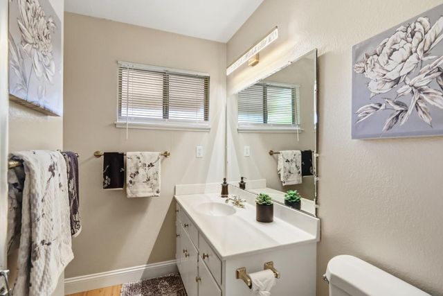1155 Janey Way, Sacramento, CA 95819