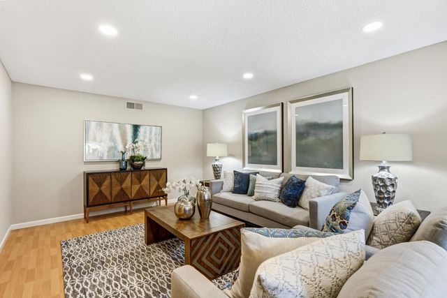 1155 Janey Way, Sacramento, CA 95819