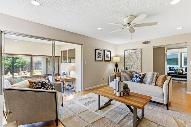 1155 Janey Way, Sacramento, CA 95819
