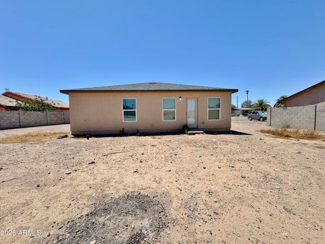 9236 W MADERO Drive, Arizona City, AZ 85123