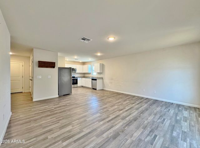 9236 W MADERO Drive, Arizona City, AZ 85123