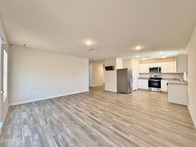 9236 W MADERO Drive, Arizona City, AZ 85123