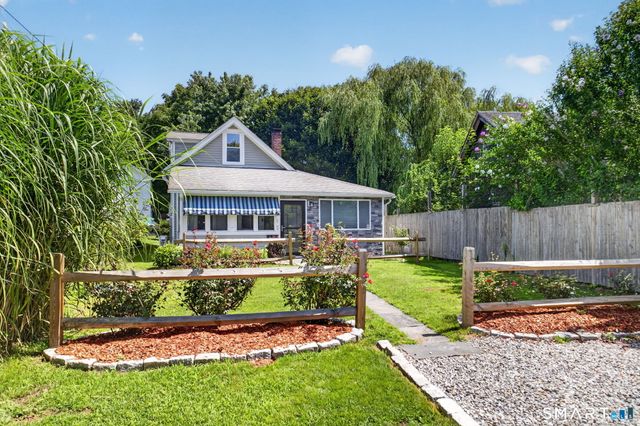 58 Union Street, Deep River, CT 06417
