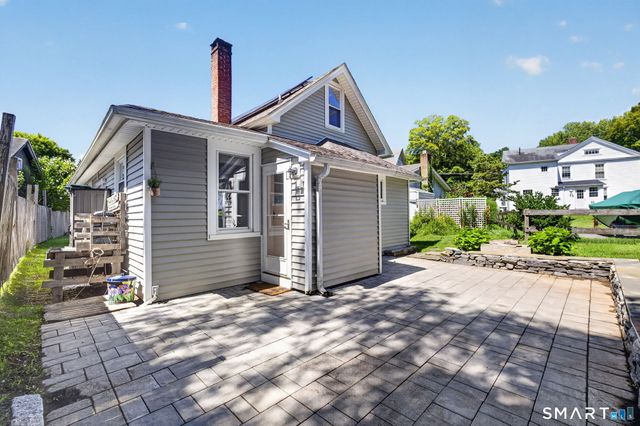 58 Union Street, Deep River, CT 06417