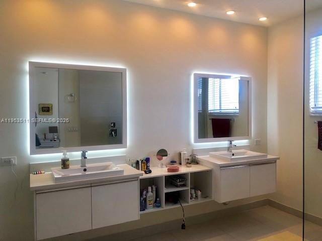 6316 NW 105th Pl, Miami, FL 33178