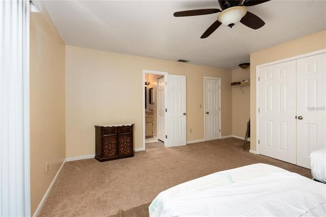 4704 SW 67TH TERRACE, Gainesville, FL 32608