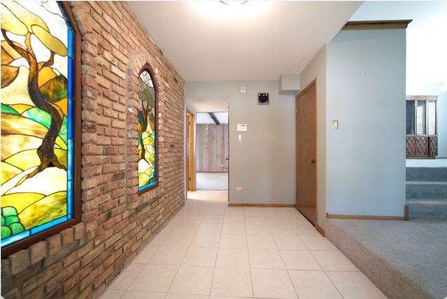 1939 E 170th Place, South Holland, IL 60473