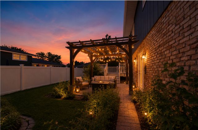 1939 E 170th Place, South Holland, IL 60473