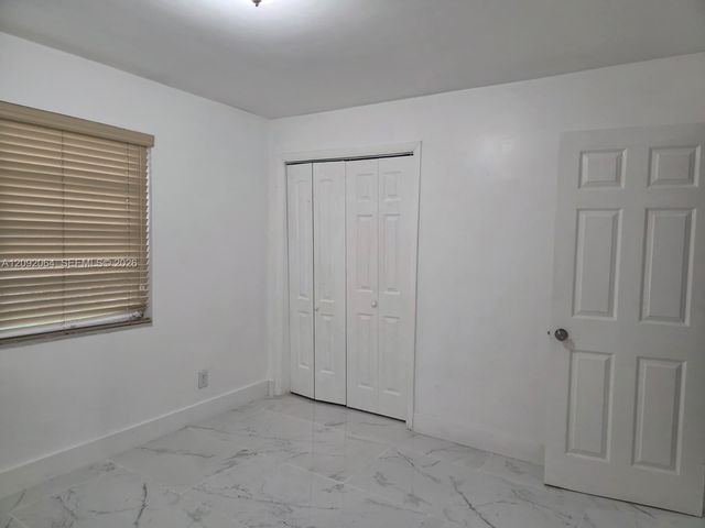 831 N 72nd Way, Hollywood, FL 33024