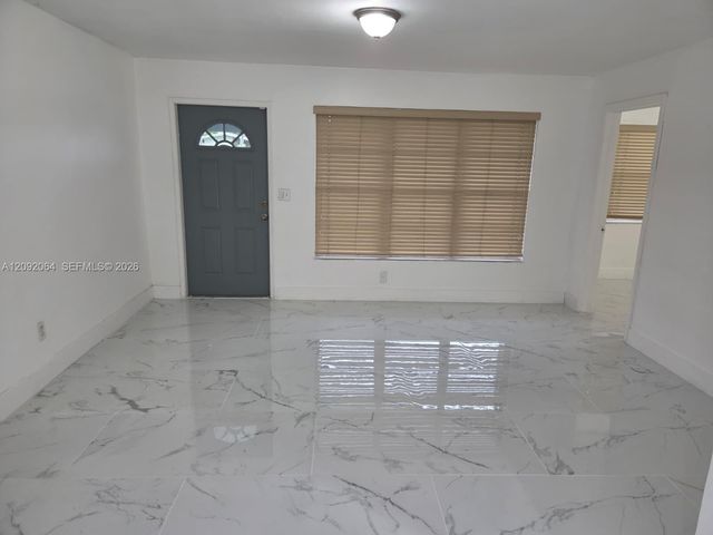 831 N 72nd Way, Hollywood, FL 33024