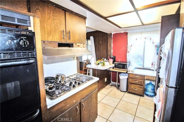 6271 Cherry Avenue, Long Beach, CA 90805