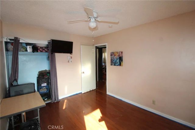 6271 Cherry Avenue, Long Beach, CA 90805