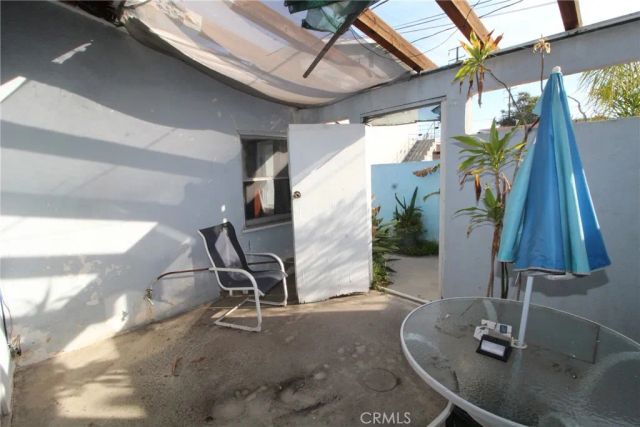 6271 Cherry Avenue, Long Beach, CA 90805