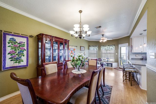 1068 County Road 227, Falls City, TX 78113