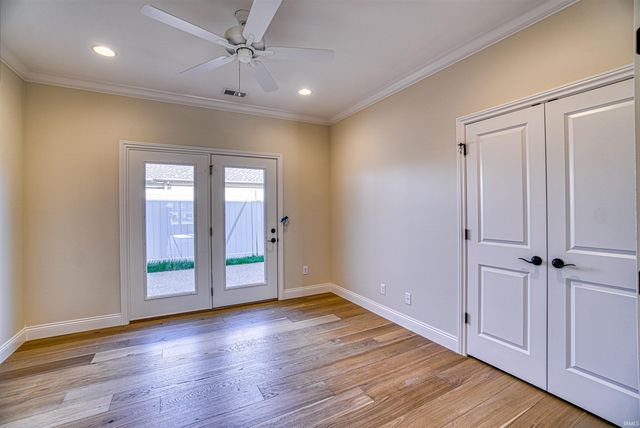 3060 White Oak Trail, Newburgh, IN 47630