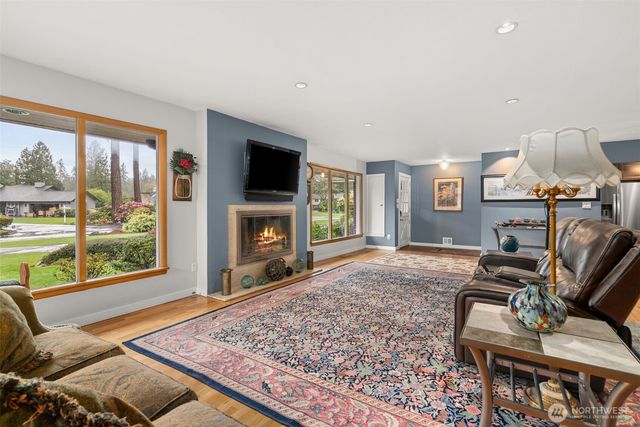12 Forest Glen Lane SW, Lakewood, WA 98498