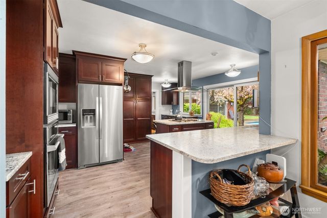 12 Forest Glen Lane SW, Lakewood, WA 98498