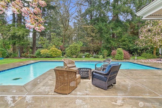12 Forest Glen Lane SW, Lakewood, WA 98498