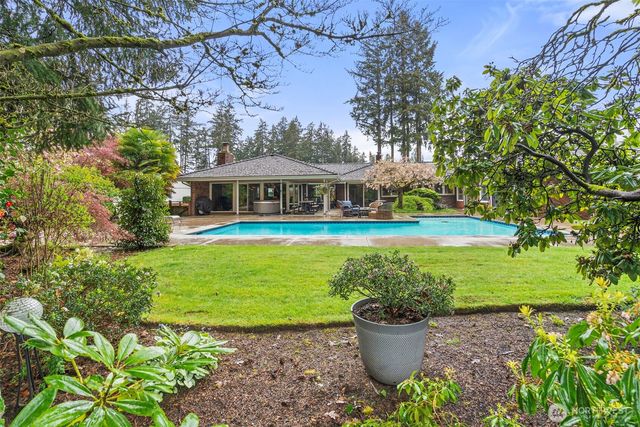 12 Forest Glen Lane SW, Lakewood, WA 98498