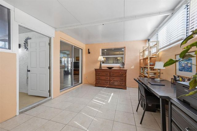 1597 AMBERLEA DR S 1597, Dunedin, FL 34698