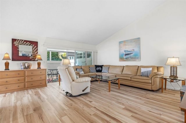 1597 AMBERLEA DR S 1597, Dunedin, FL 34698