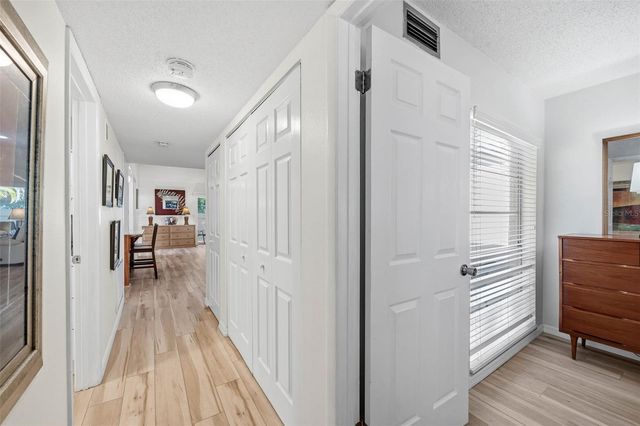 1597 AMBERLEA DR S 1597, Dunedin, FL 34698