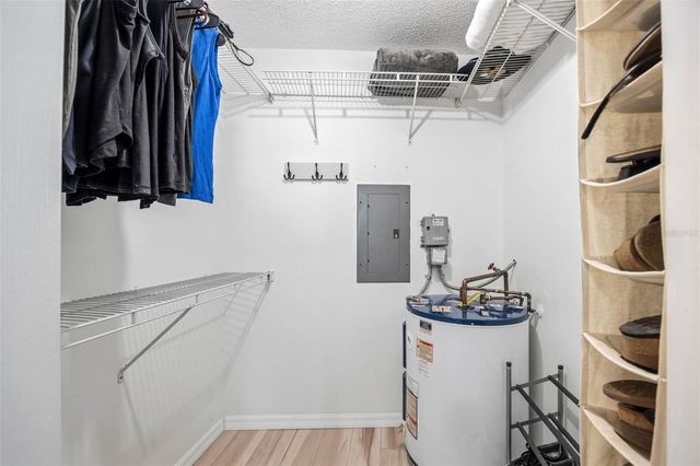 1597 AMBERLEA DR S 1597, Dunedin, FL 34698