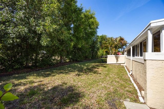 1597 AMBERLEA DR S 1597, Dunedin, FL 34698