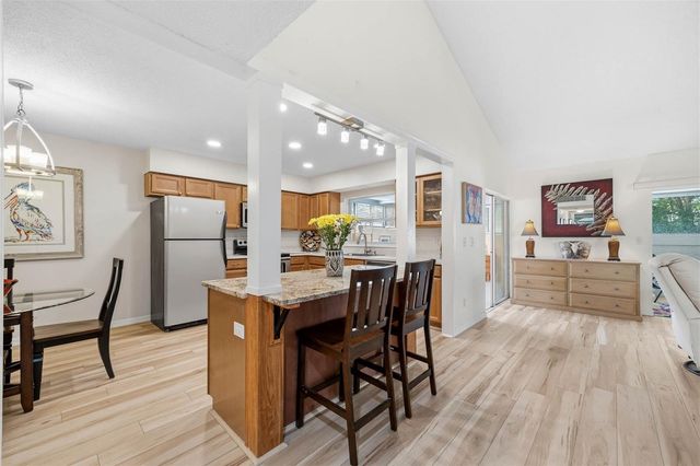 1597 AMBERLEA DR S 1597, Dunedin, FL 34698