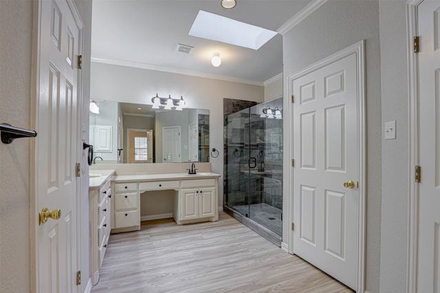 104 W Ash Lane, Euless, TX 76039