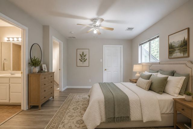 104 W Ash Lane, Euless, TX 76039