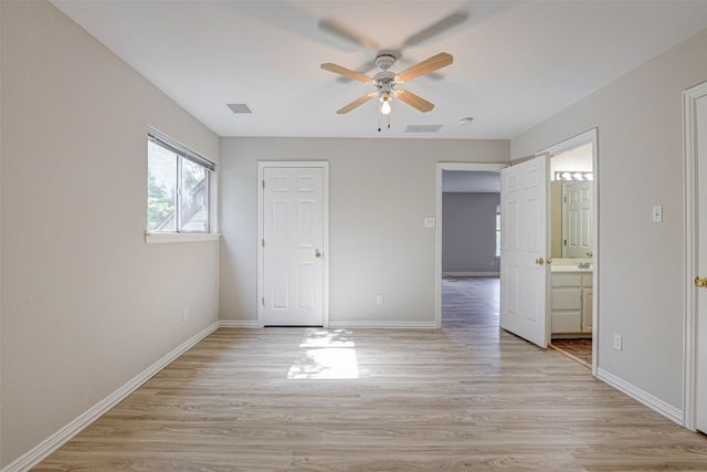 104 W Ash Lane, Euless, TX 76039