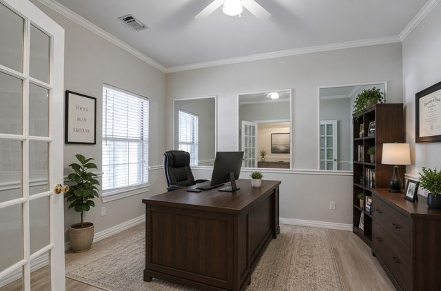 104 W Ash Lane, Euless, TX 76039