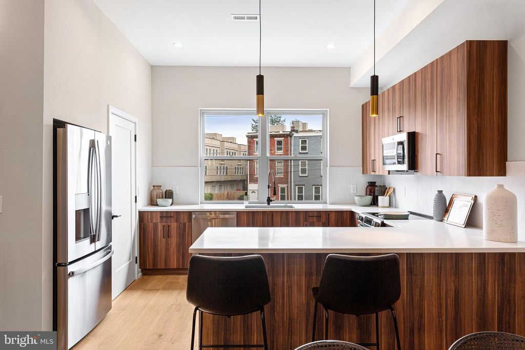 3847 RIDGE AVE, PHILADELPHIA, PA 19132 — exterior