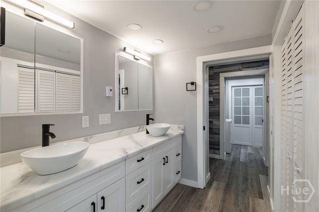 65 Lexington Carlton Road, Lexington, GA 30648