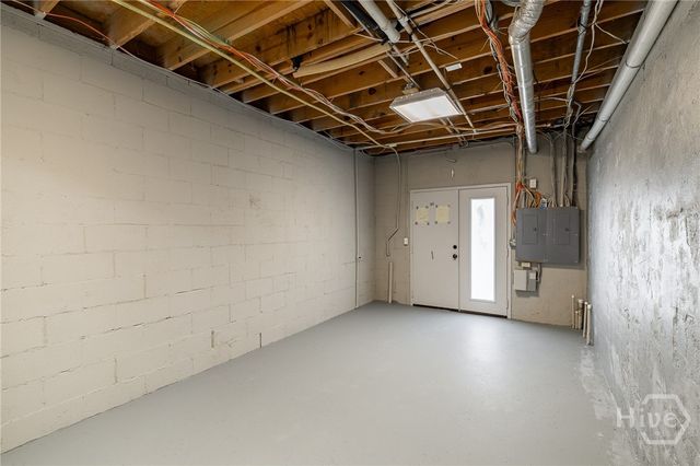 65 Lexington Carlton Road, Lexington, GA 30648